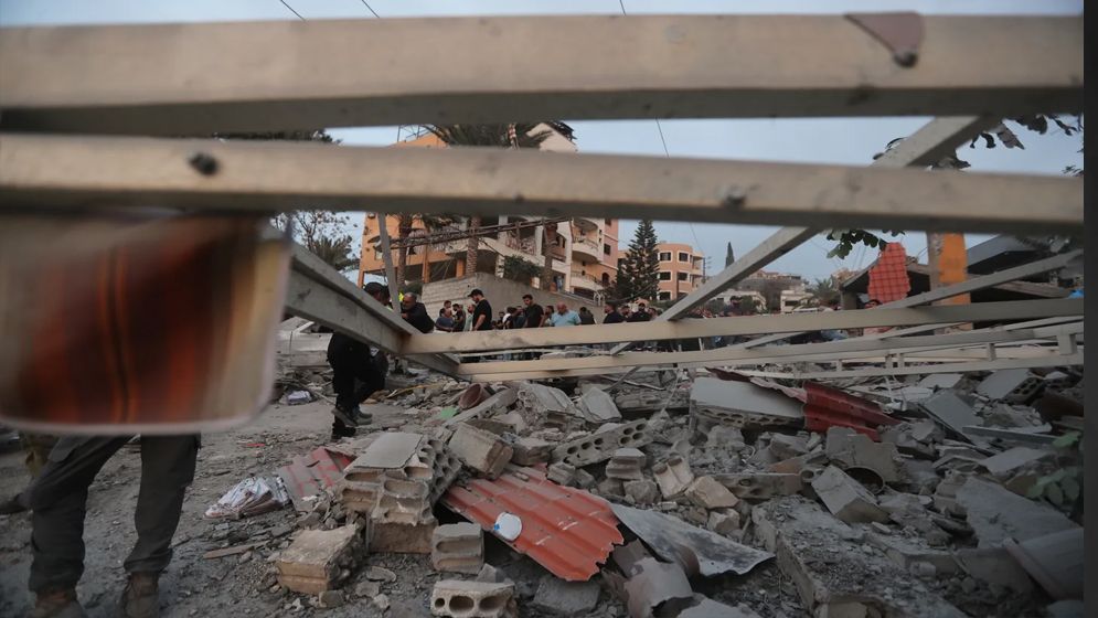 এবারও যুদ্ধবিরতি চুক্তি লঙ্ঘন করে ফের লেবাননে ইসরায়েলি হামলা, নিহত ২