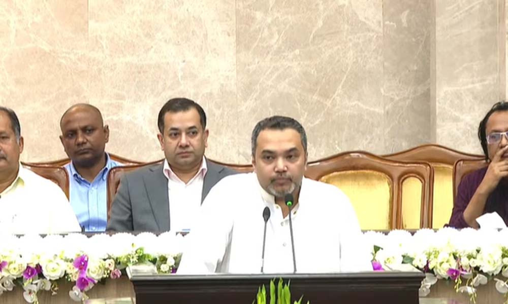 নির্বাচনের প্রতিটি প্রতিশ্রুতি বাস্তবায়নে সরকার কাজ করছে : মাহদী আমিন