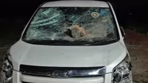 নেত্রকোণায় জামায়াত এমপির গাড়িতে হামলা ও ভাঙচুর, অভিযোগ বিএনপি নেতাকর্মীদের বিরুদ্ধে