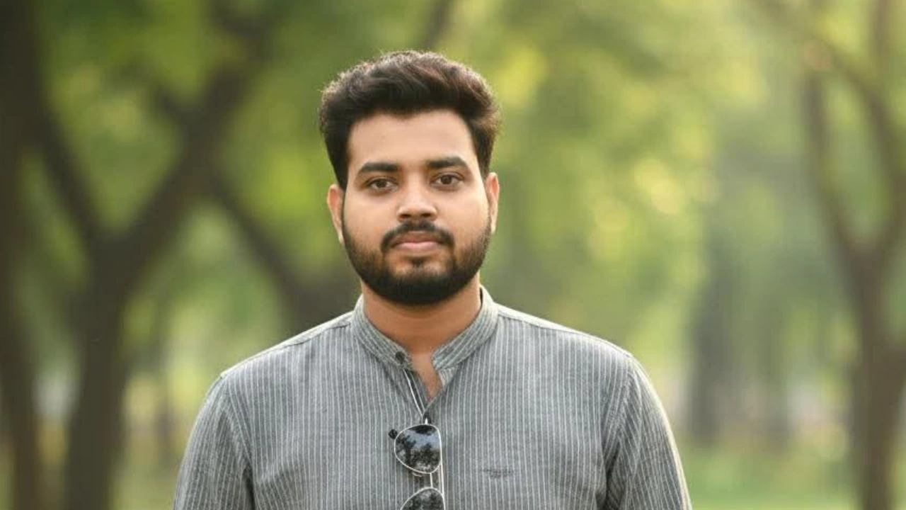 এনসিপি নেতা কারাগারে, ছাড়াতে আরেক নেতার ফোন