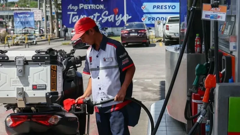 দেশে জ্বালানির অভাবে ফিলিপাইনে জরুরি অবস্থা জারি