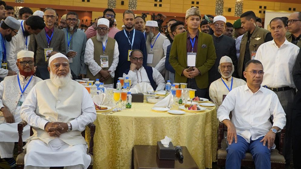 জামায়াতের ইফতার মাহফিলে প্রধানমন্ত্রী তারেক রহমান