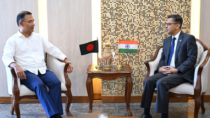 প্রধানমন্ত্রীর সঙ্গে ভারতীয় হাইকমিশনারের বৈঠক,ডিজেল আমদানিসহ নানা বিষয়ে আলোচনা