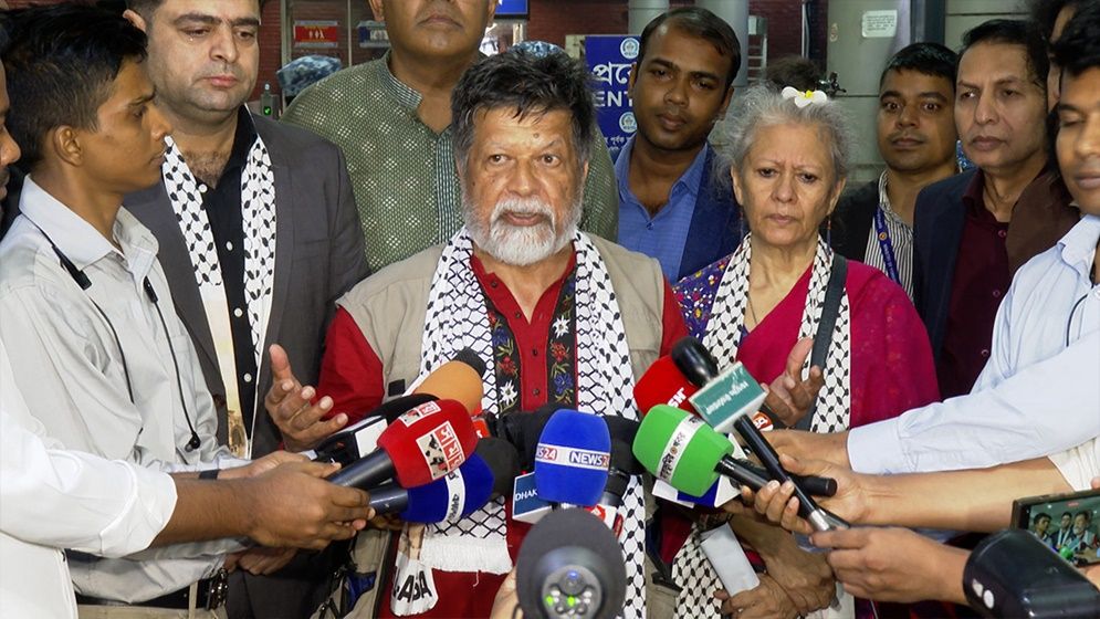 দেশে ফিরেছেন শহিদুল আলম,ফিলিস্তিনকে নিয়ে যে বার্তা দিলেন