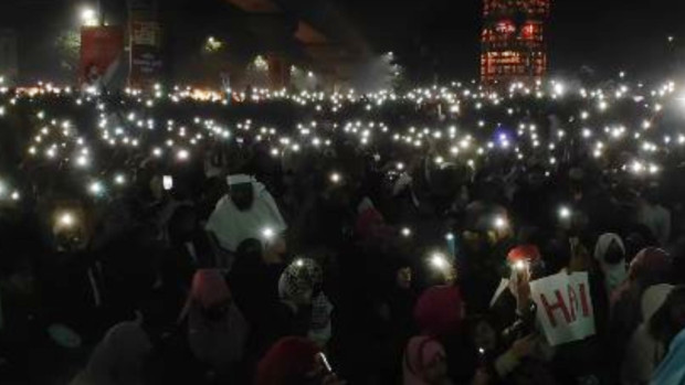 শাহবাগে ওসমান হাদি হত্যার বিচারের দাবিতে উত্তাল, রাতভর অবস্থানের ঘোষণা