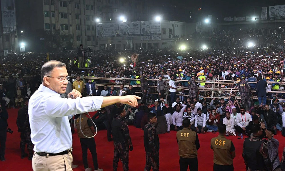 দেশকে পুনর্র্নিমাণ করতে হলে গণতন্ত্রকে প্রতিষ্ঠিত করতে হবে: তারেক রহমান