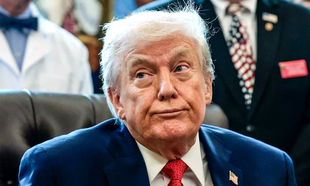 ইরানের তেলক্ষেত্র দখলের বাসনার কথা এবার জানালেন ট্রাম্প