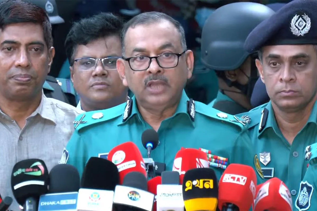 ডাকসু নির্বাচনে নিরাপত্তা ব্যবস্থা যথেষ্ট জোরদার থাকবে : ডিএমপি কমিশনার