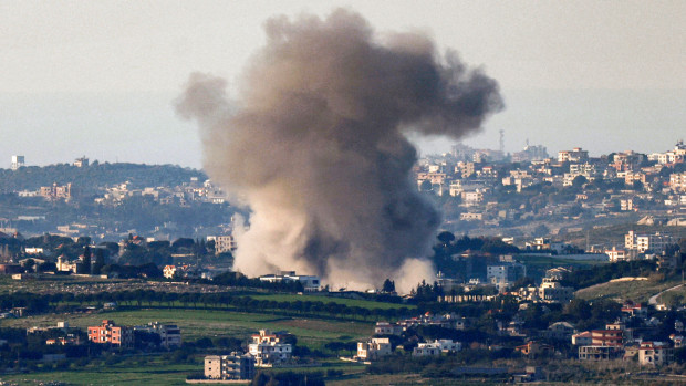 মধ্যপ্রাচ্যে যুদ্ধে উচ্চ মুদ্রাস্ফীতি ও মন্থর প্রবৃদ্ধির ঝুঁকিতে বিশ্ব অর্থনীতি-এএফপির বিশ্লেষণ