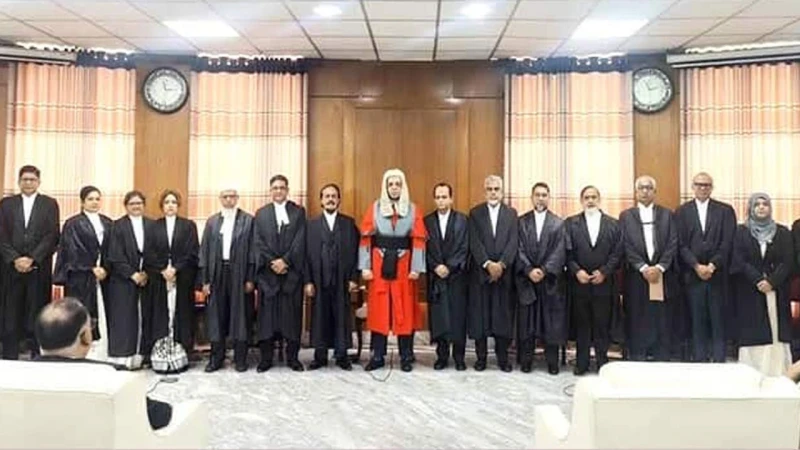হাইকোর্টে স্থায়ী নিয়োগ পেলেন ২২ বিচারপতি